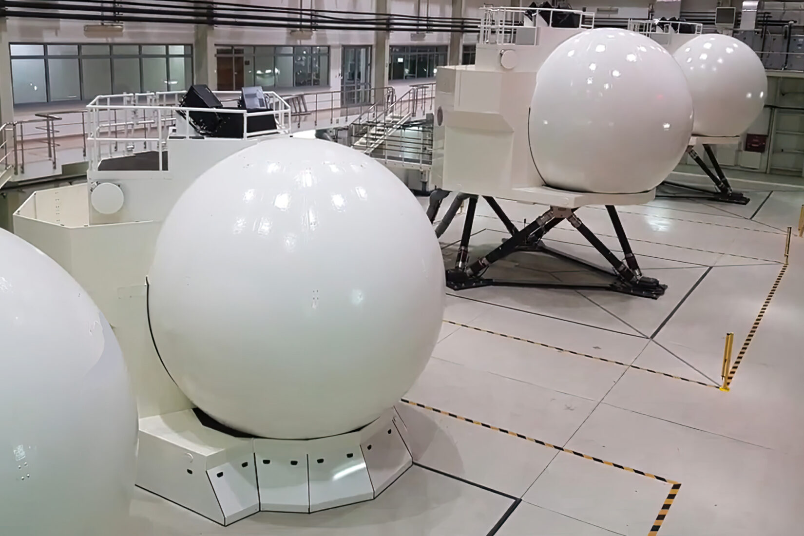 LTSD Series Front Projected Dome Display 20